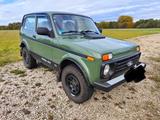 Lada Taiga 4x4 - Lada Taiga: Privatanbieter