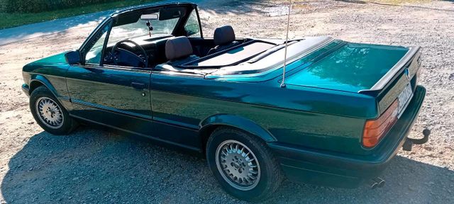 BMW e30 318 Cabrio