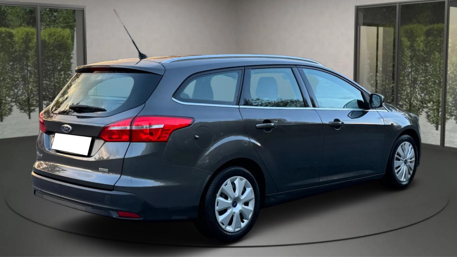 Ford Focus 2015 — photo 6
