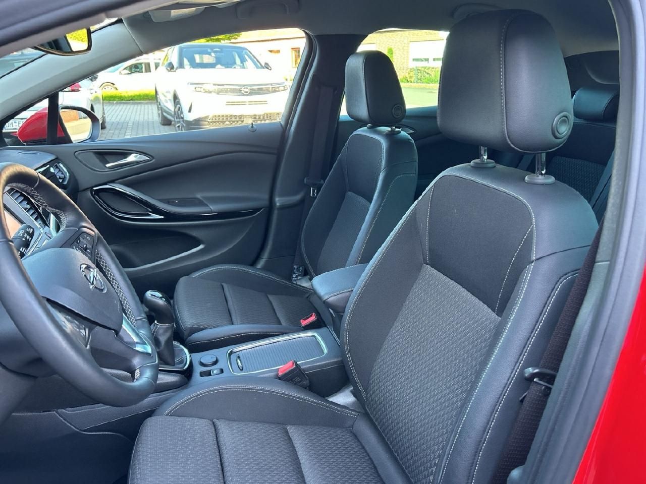 Fahrzeugabbildung Opel Astra K Lim. 5-trg. Innovation