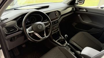 Fotografie des VW T-Cross 1.0 TSI OPF Style