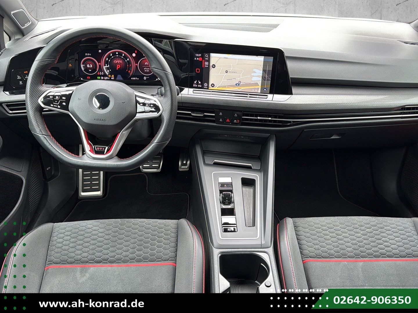 Fahrzeugabbildung Volkswagen Golf VIII Lim. GTI Clubsport 2.0 TSI DSG*HARMANK