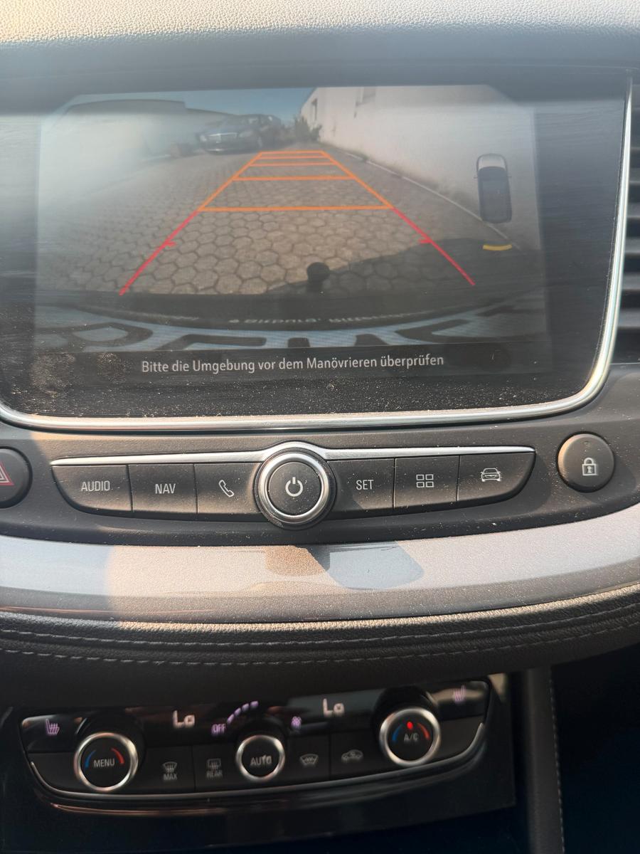 Opel Grandland (X)*Auto*Navi*RFK*Pano*AHK*LED*TÜV*Gar
