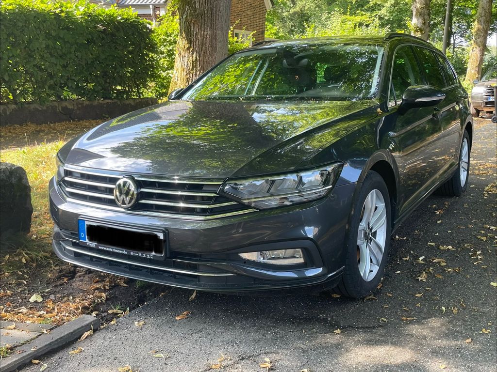 Image of Volkswagen Passat Variant