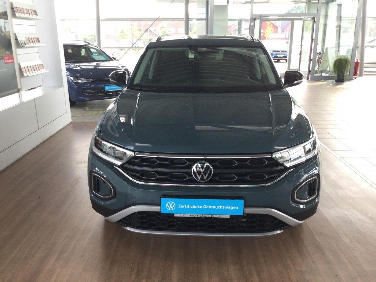 Volkswagen T-Roc GOAL DSG AHK KAMERA AMBI LM SITZH ACC APP foto 5