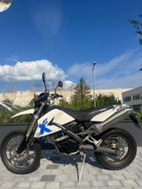 BMW G 650 XCHALLENGE - BMW 650 G XCHALLENGE