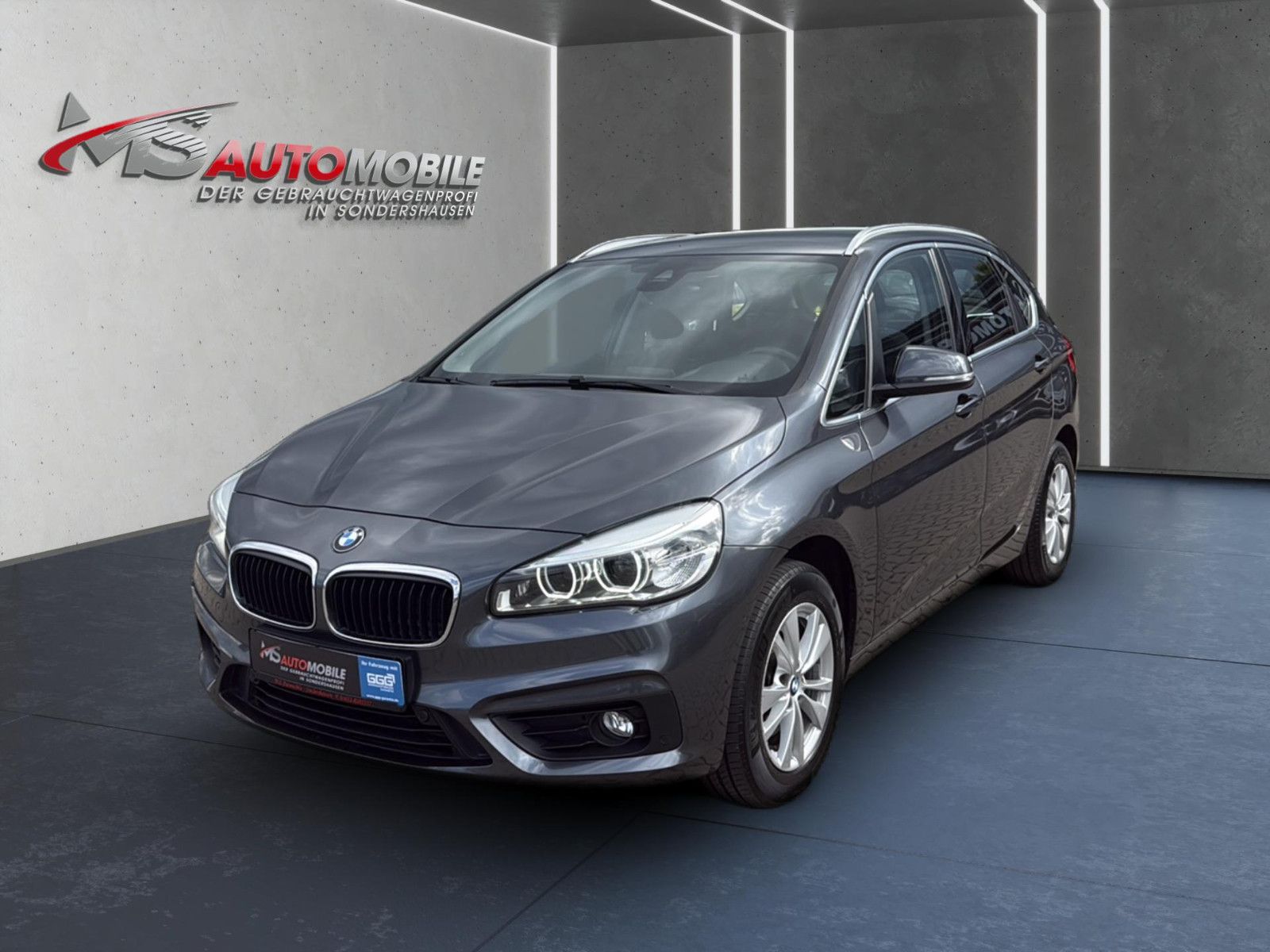 BMW 218i Active Tourer Advantage+AUTOMATIK+LED+1.HD