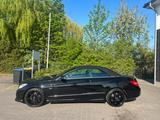 Mercedes-Benz E 220 E -Klasse Cabrio E 220 CDI BlueEfficiency - Mercedes-Benz E-Klasse mit Diesel-Antrieb: Cabrio