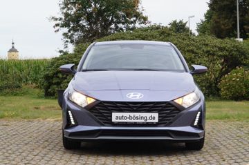 Hyundai i20 1.2 KLIMAAUTOMATIK-ALU16-NAVI-KAMERA-SHZG-