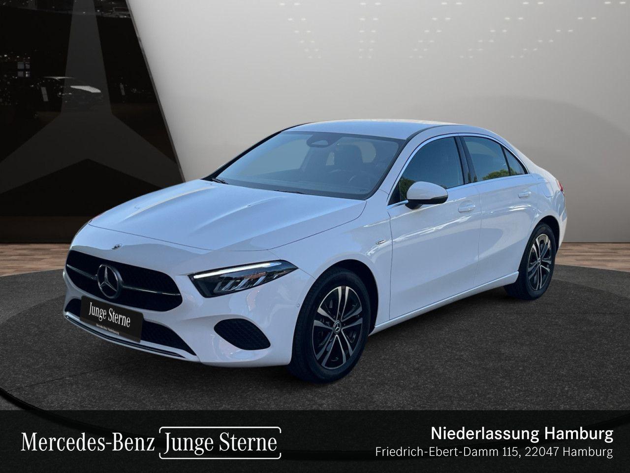 Mercedes-Benz A 250 e Progressive Limousine DISTR/AHK/AC11kW/