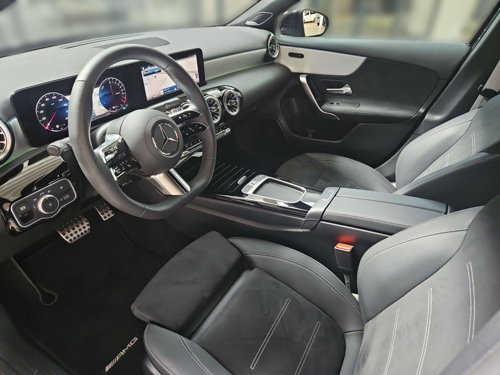 Fahrzeugabbildung Mercedes-Benz A 250 e AMG Night Totwi. LED 360° Sound KeyLess