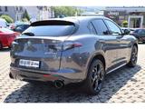 Alfa Romeo Stelvio VELOCE 2.0 TURBO 16V 280 PS AT8 Q4 AHK S - Alfa Romeo Stelvio Tageszulassungen