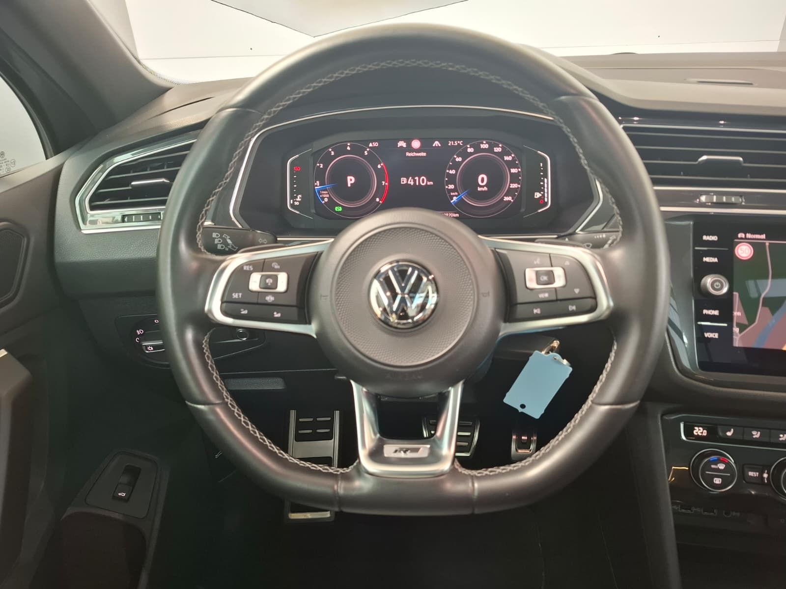 Fahrzeugabbildung Volkswagen Tiguan Highline 2.0TSI DSG 4-Motion R-Line + AHK