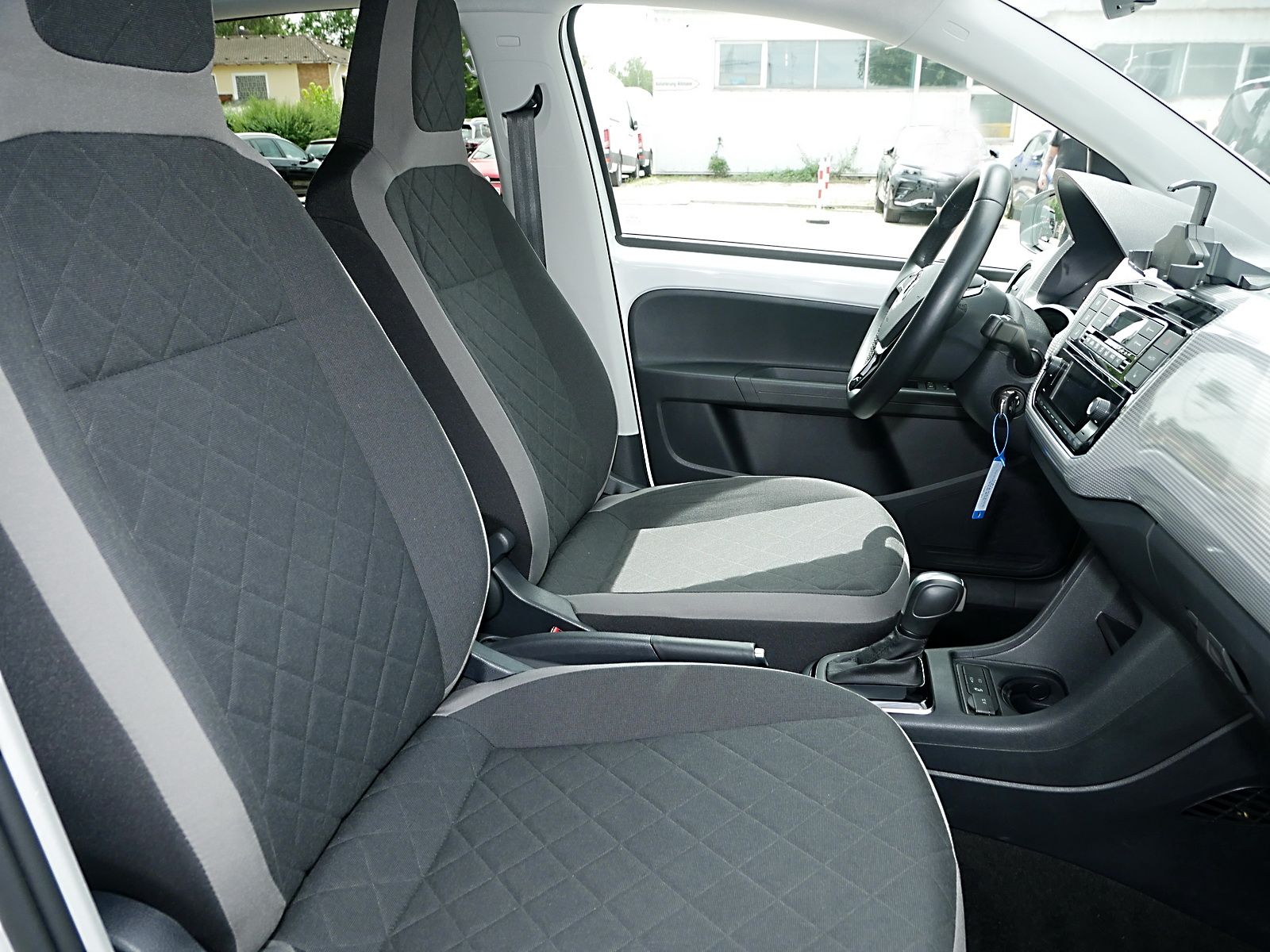 Volkswagen e-up! - Bild 6