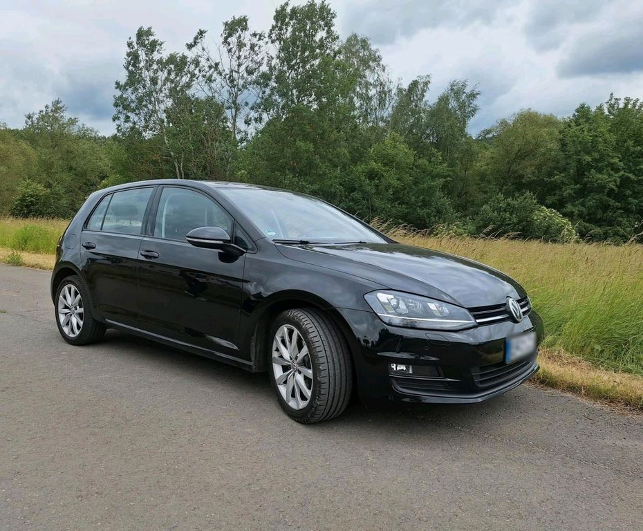 Image of Volkswagen Golf