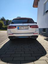 Mercedes-Benz E 300 de T AMG Sportpaket / AMG Stylingpaket  - Mercedes-Benz E 300 in Freiburg