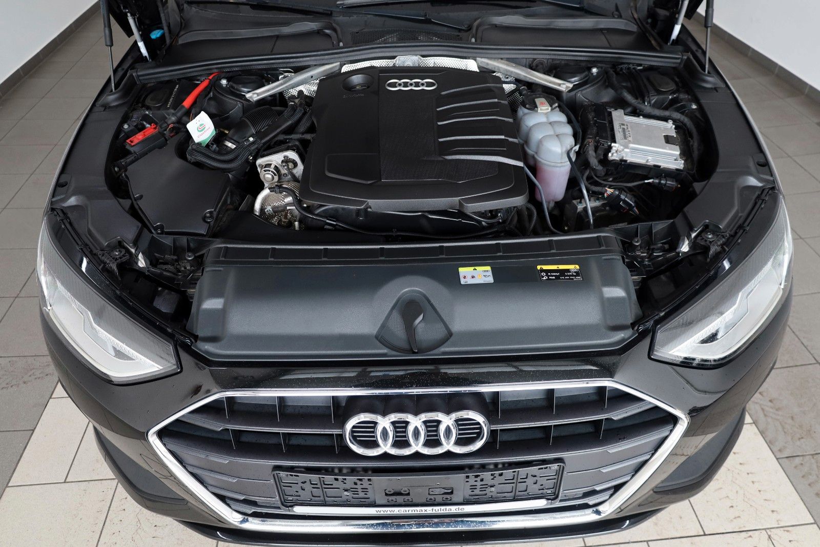 Fahrzeugabbildung Audi A4 Avant 35 TDI Navi,LED,ACC,SH,PDC