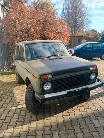 Lada Zu verkaufen lada 44