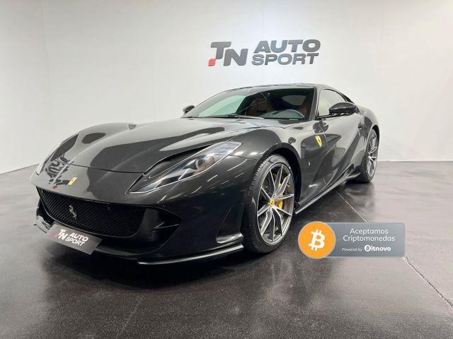 Ferrari 812 6.5 V12 Superfast DCT F1