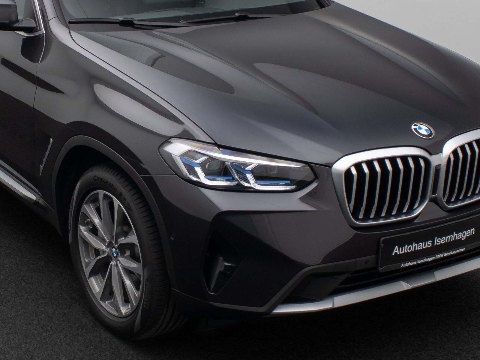 Fahrzeugabbildung BMW X3 xD30i  DAB Kamera HiFi AHK Panorama Laser 19"