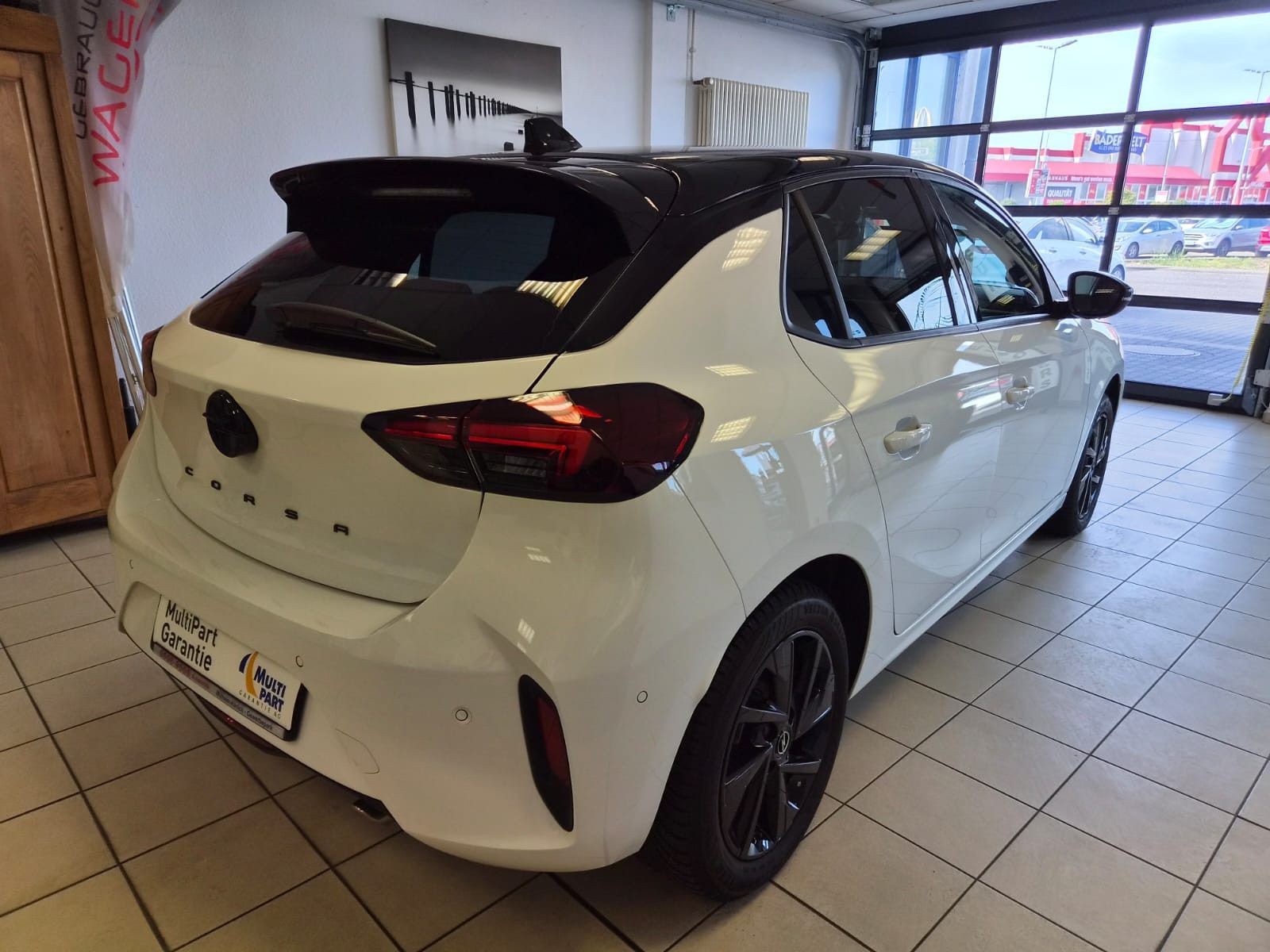 Fahrzeugabbildung Opel Corsa F GS / KAMERA/NAVI/CARPLAY/6TKM