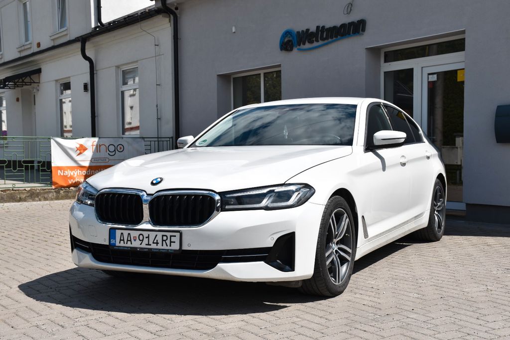 BMW 520