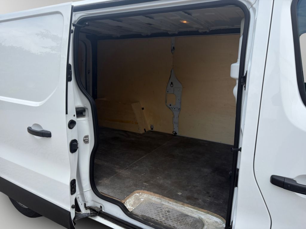 RENAULT Trafic ENERGY dCi 120 L2H1 3,0t Komfort RENAULT Trafic ENERGY dCi 120 L2H1 3,0t Komfort