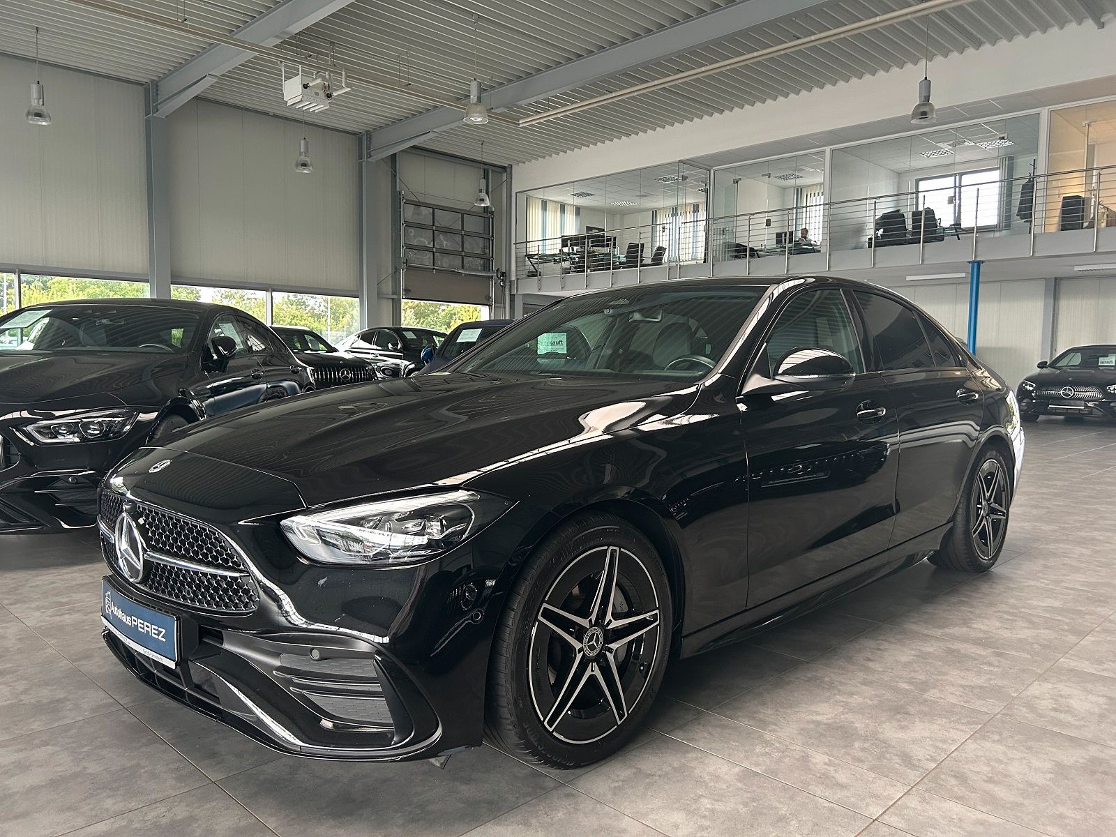 Mercedes-Benz C 200 - Bild 2