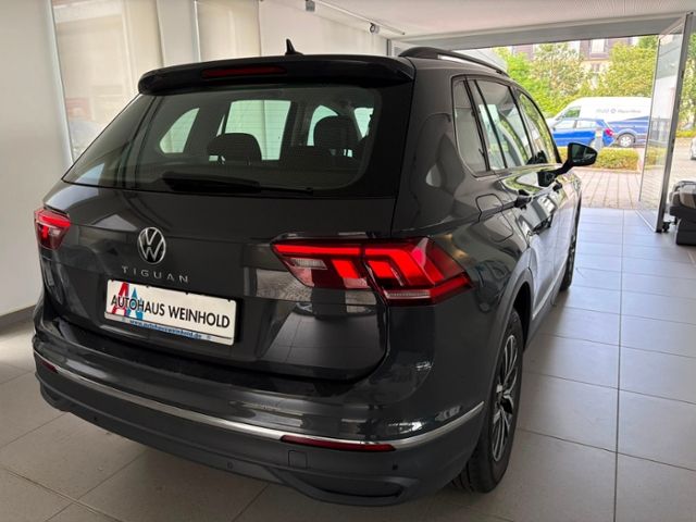 Tiguan  Life 2.0 TDI LED NAV APP AHK SHZ