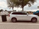 Volvo XC90 B5 D AWD Ultimate Bright mit Trittbrettern! - Volvo XC90: Ultimate Bright