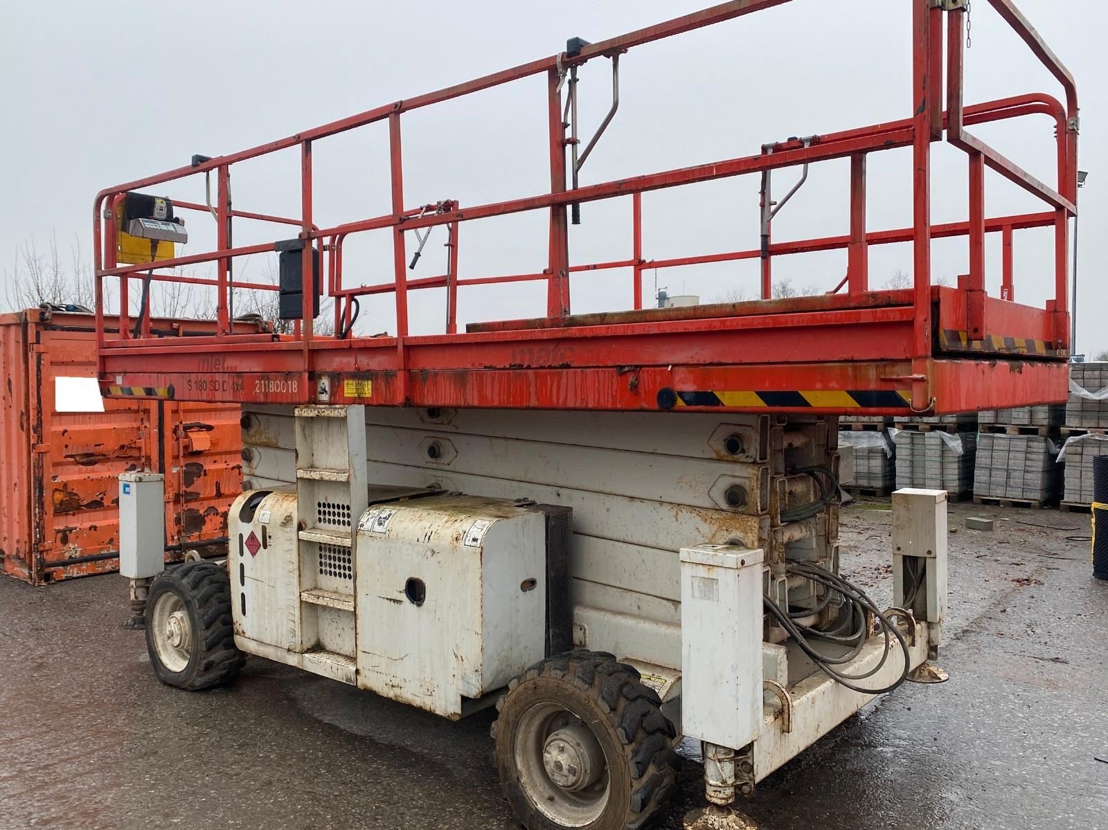 Haulotte CISEAUX    H18SXL