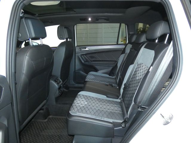 Tiguan Allspace 2.0 TSI R-Line 4Motion AHK PANO