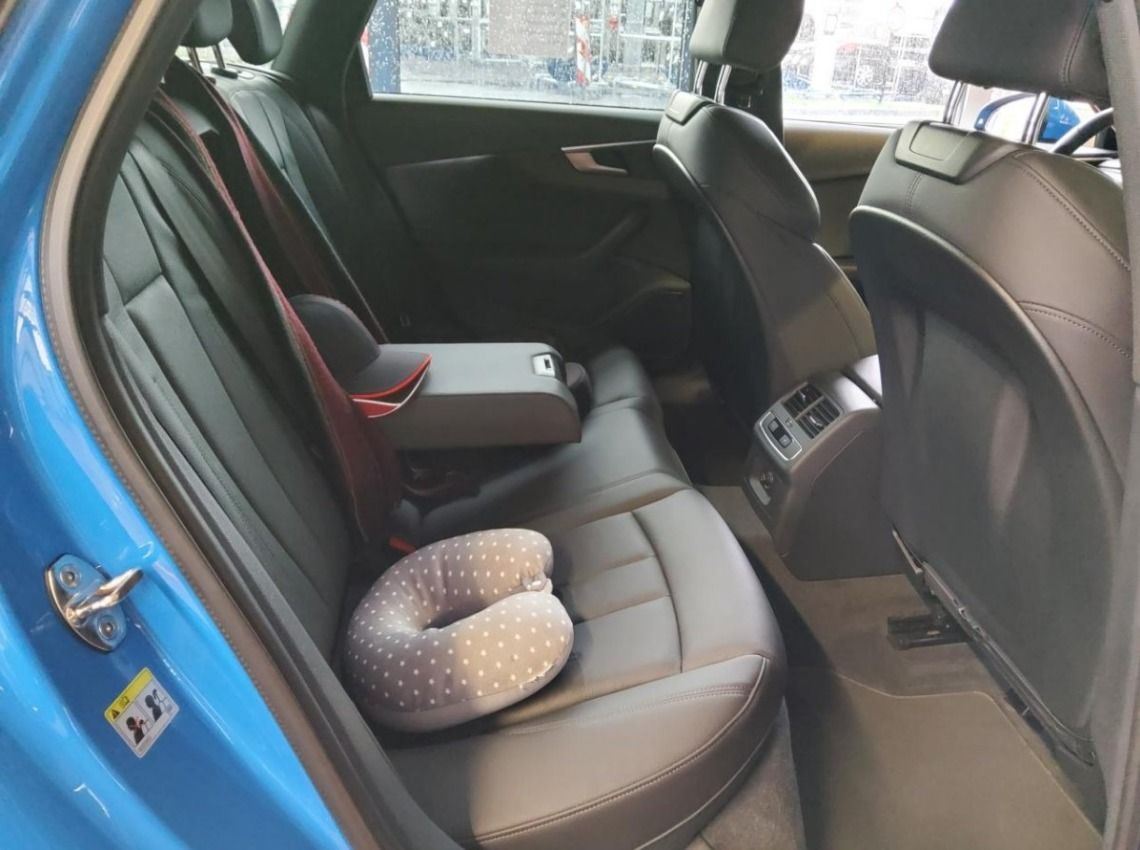 Fahrzeugabbildung Audi A4 Avant 45 TFSI quattro S-LINE TURBO-BLUE B&O