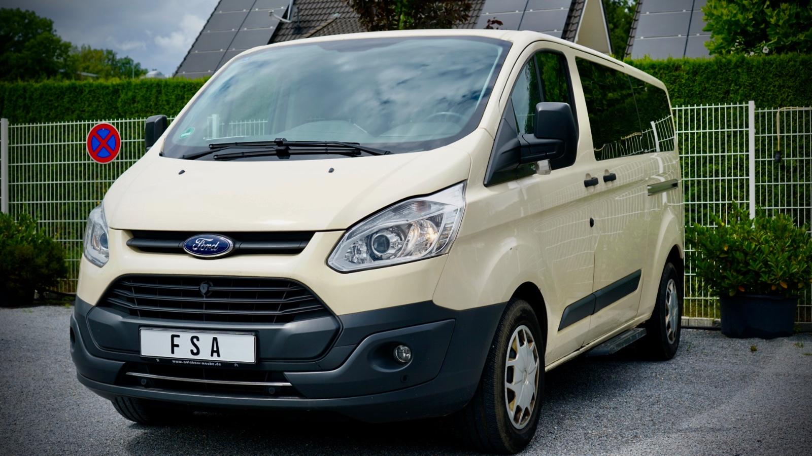 Ford Tourneo Custom