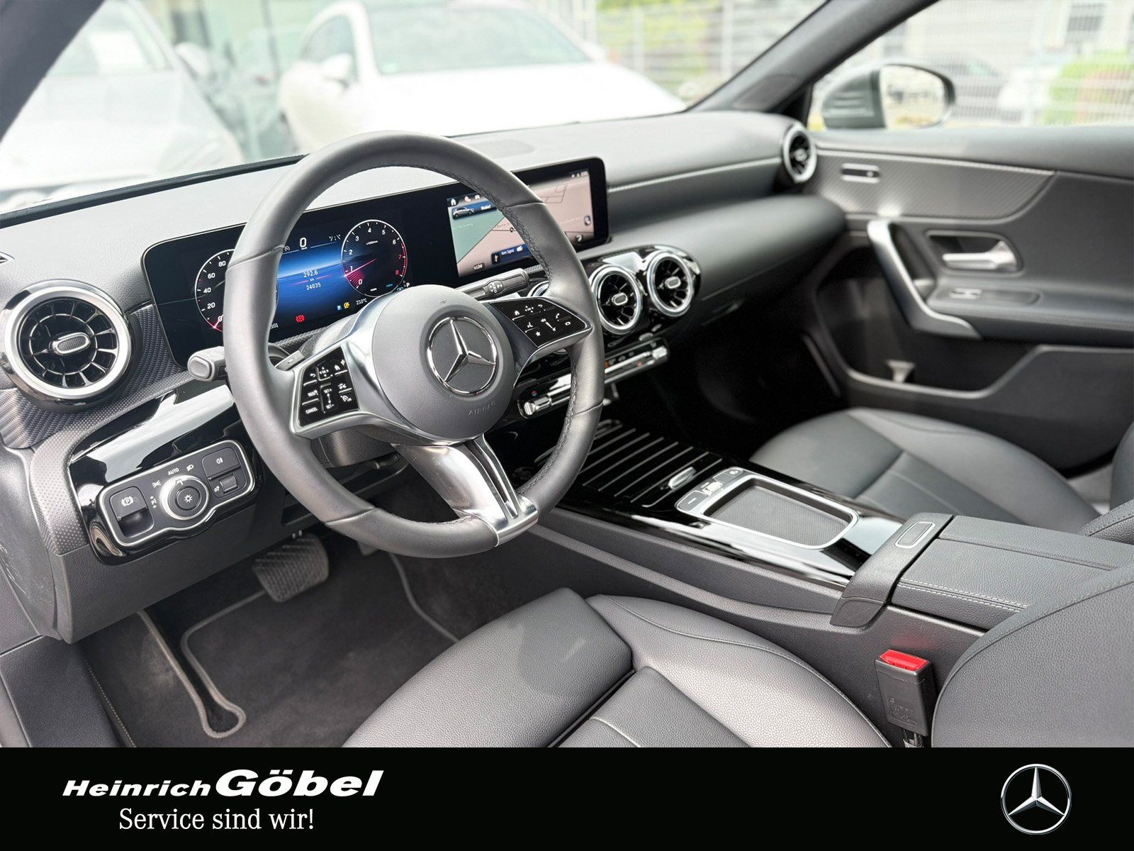 Fahrzeugabbildung Mercedes-Benz A 180 Progressive*LED*KAMERA*SPURHALTE*