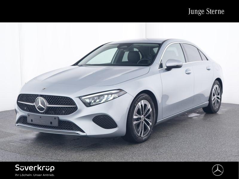 Mercedes-Benz A 200 d , PROGRESSIVE AHK KAMERA SPUR PDC SHZ