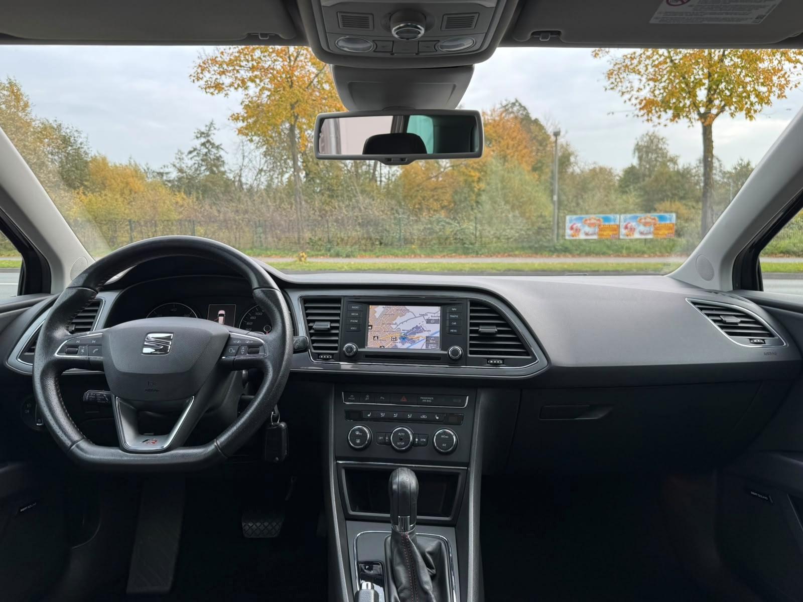 Seat Leon 2014 — photo 11