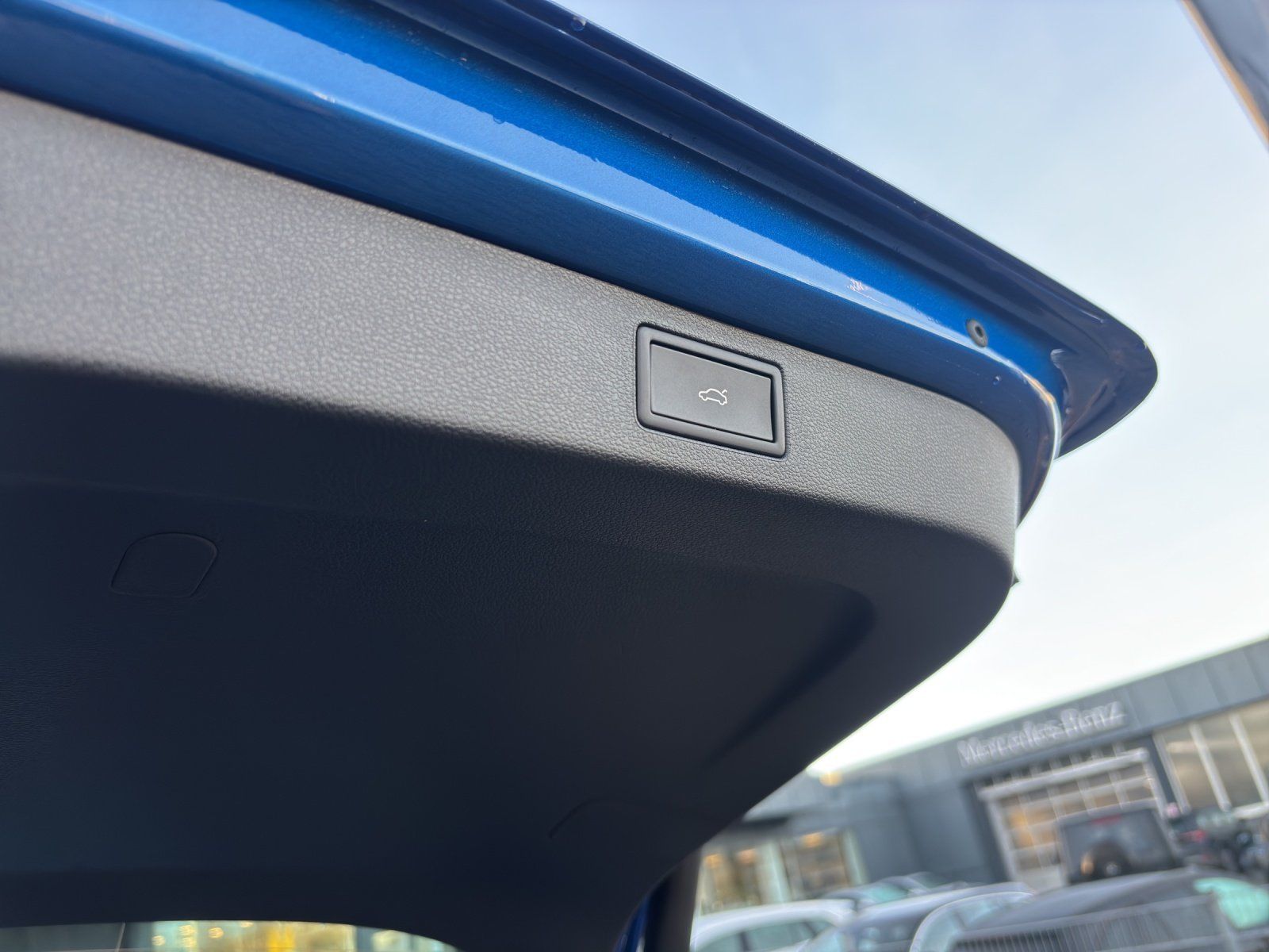 Fahrzeugabbildung SKODA Kamiq Tour 1,0 TSI 85 kW DSG