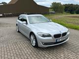 BMW 535d Touring - - silberne BMW 535