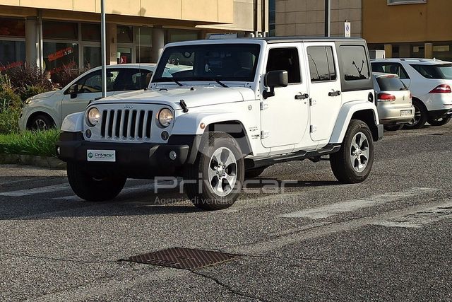 Jeep JEEP Wrangler Unlimited 2.8 CRD DPF Sahara Auto