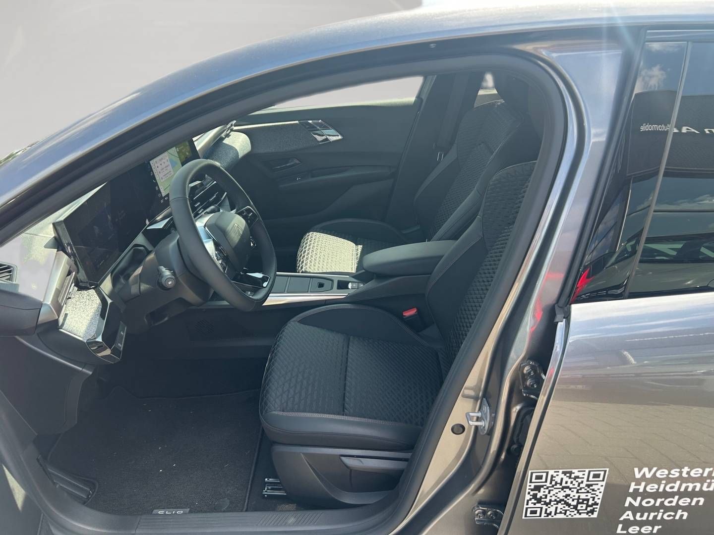 Fahrzeugabbildung Renault CLIO Techno Full Hybrid E-Tech 160