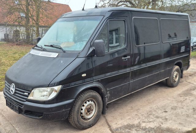 Mercedes-Benz Sprinter Kombi 211 CDI