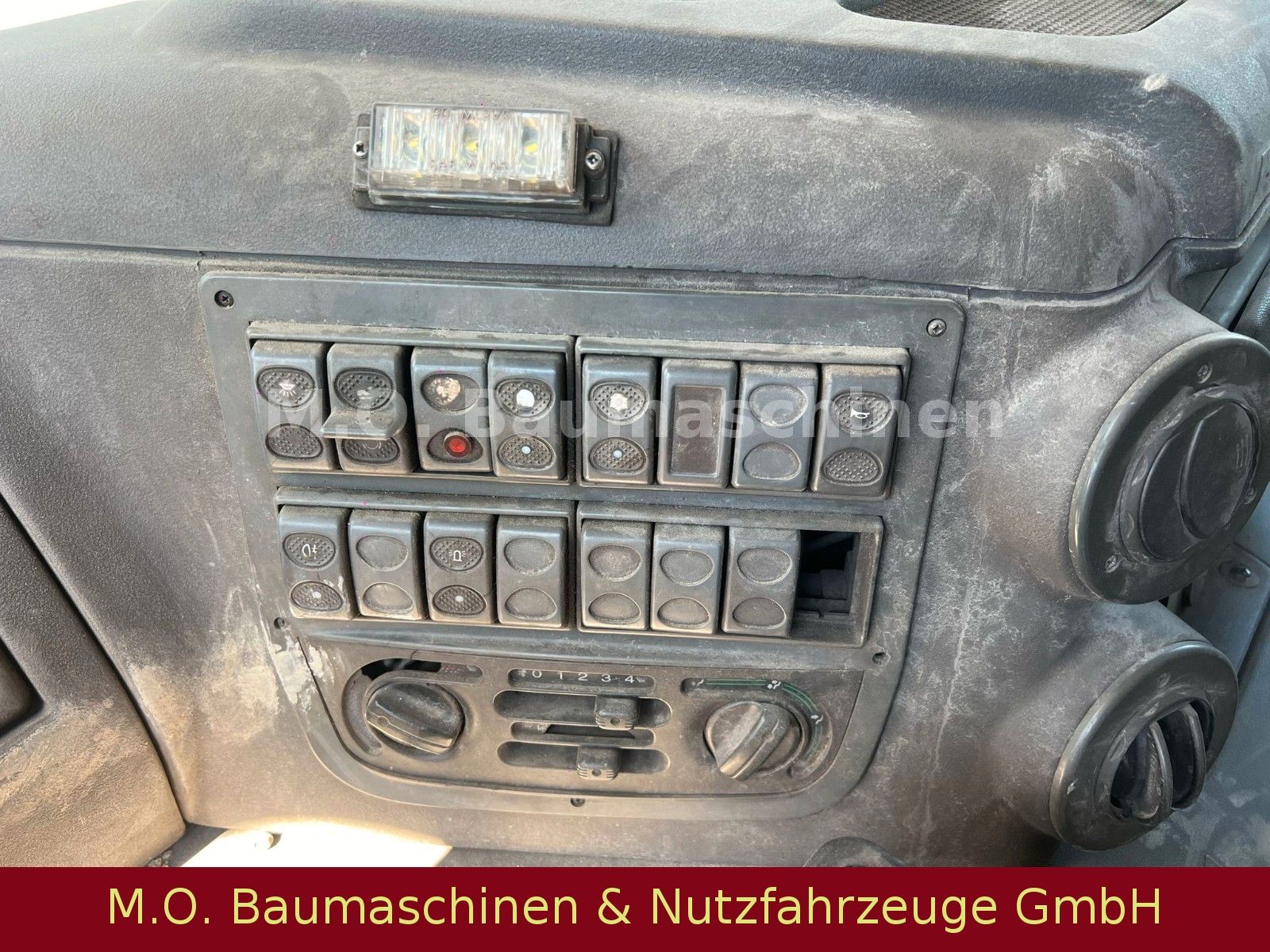 Fahrzeugabbildung Andere Astra HHD 8 - 86.48-8 / Kipper / 8x6 /