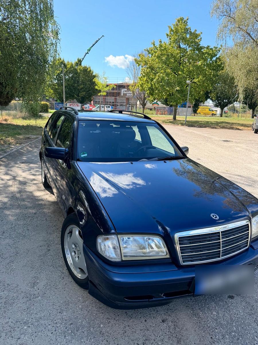 Mercedes-Benz C 180