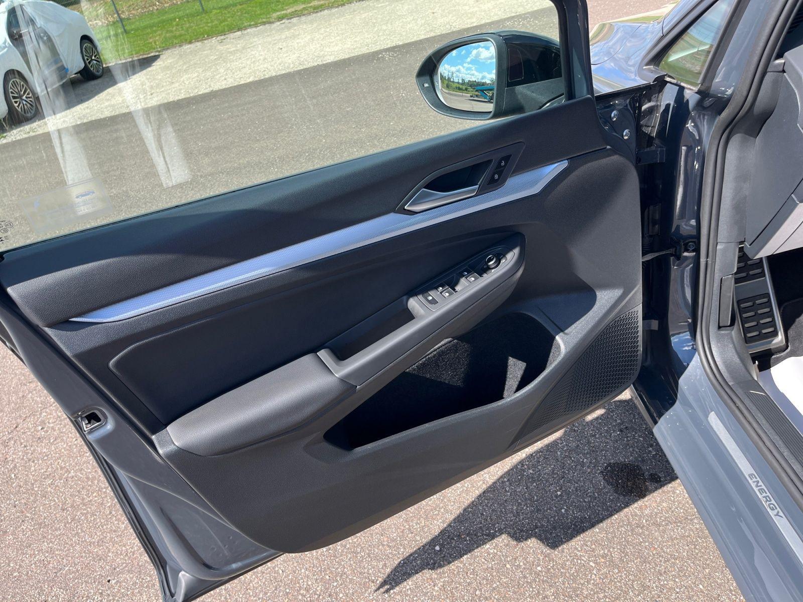 Volkswagen Golf VIII 1.5eTSI DSG Energy Navi LED Kamera, миниатюра 14