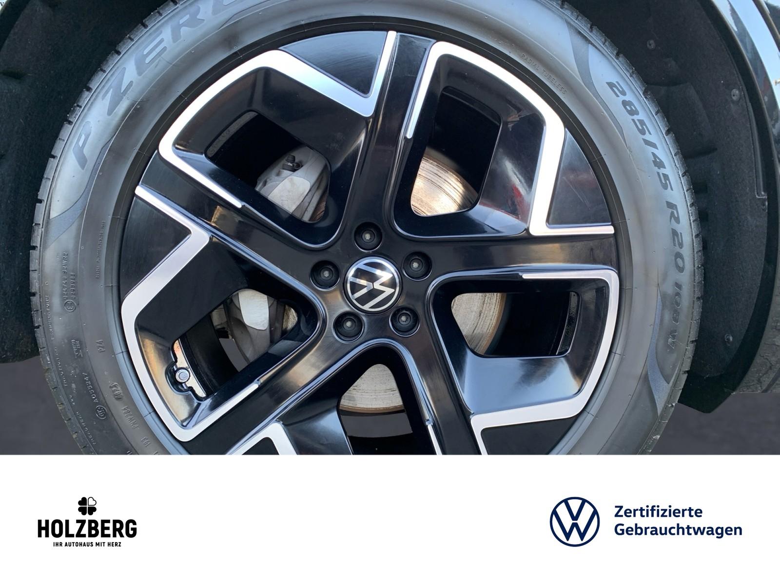 Volkswagen Touareg 3.0 TDI R-Line 4MOTION STHZ+LUFT+AHK
