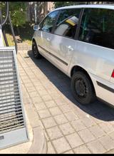 Volkswagen Sharan 2.0 Auto Comfortline Comfortline - gebrauchte Volkswagen Sharan aus dem Jahr 2002