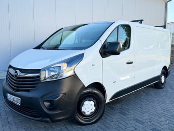 Opel Vivaro - 1