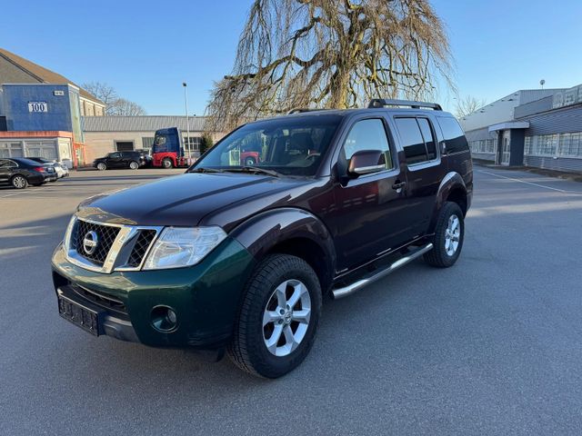 Nissan Pathfinder 2.5 dCi SE, 7XSitze, Automat, Allrad