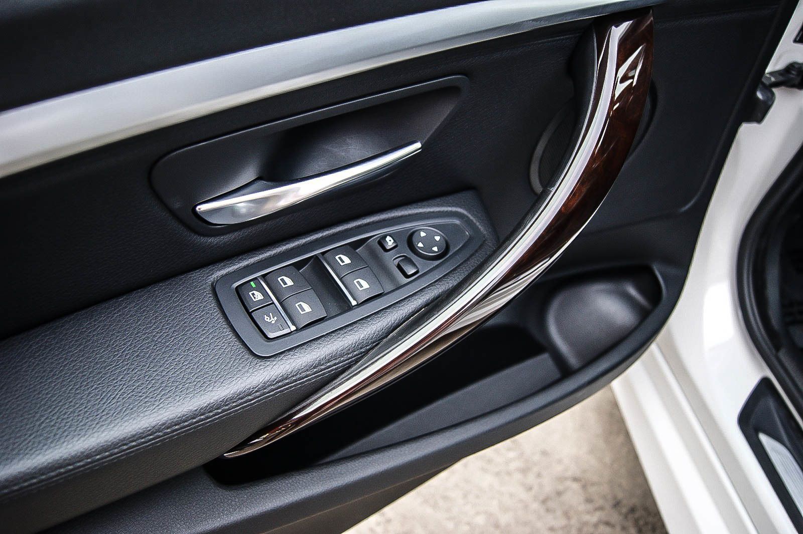 Fahrzeugabbildung BMW 320 Gran Turismo M-SPORT 360° LEDER HEADUP ANHZV